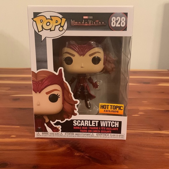 Funko Scarlet Witch (Levitating)